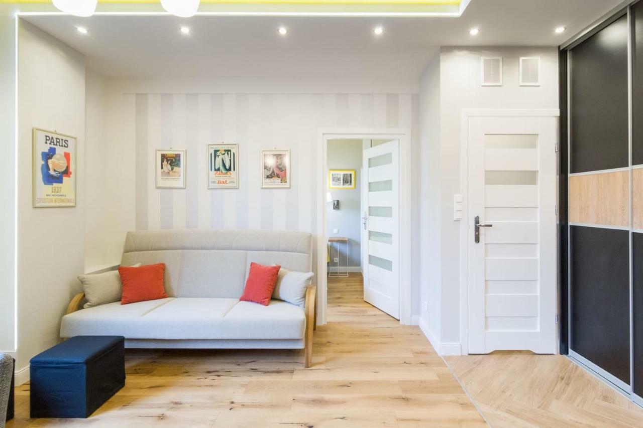 Apartament Przy Parku Krakowskim Екстериор снимка