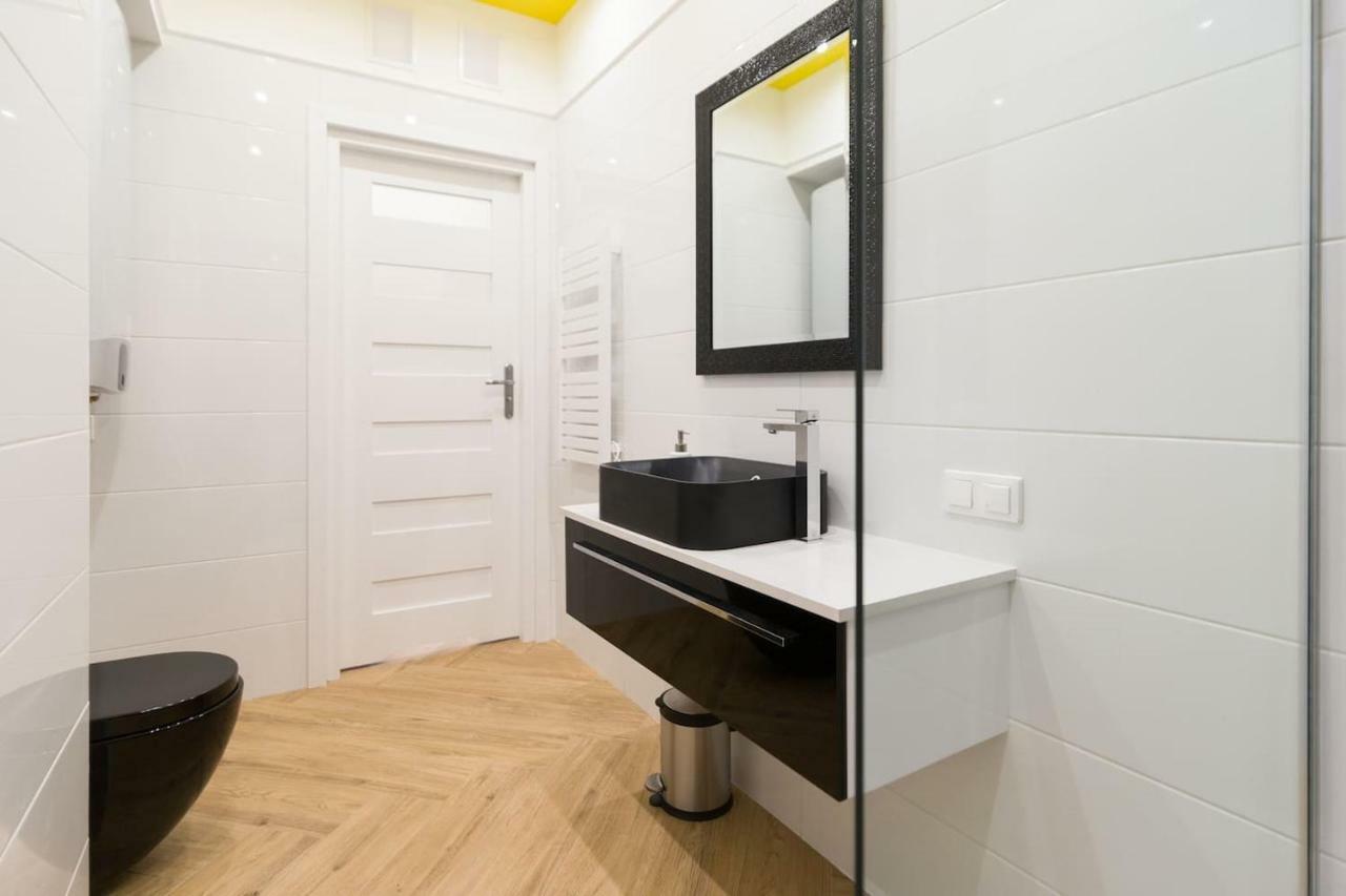 Apartament Przy Parku Krakowskim Екстериор снимка